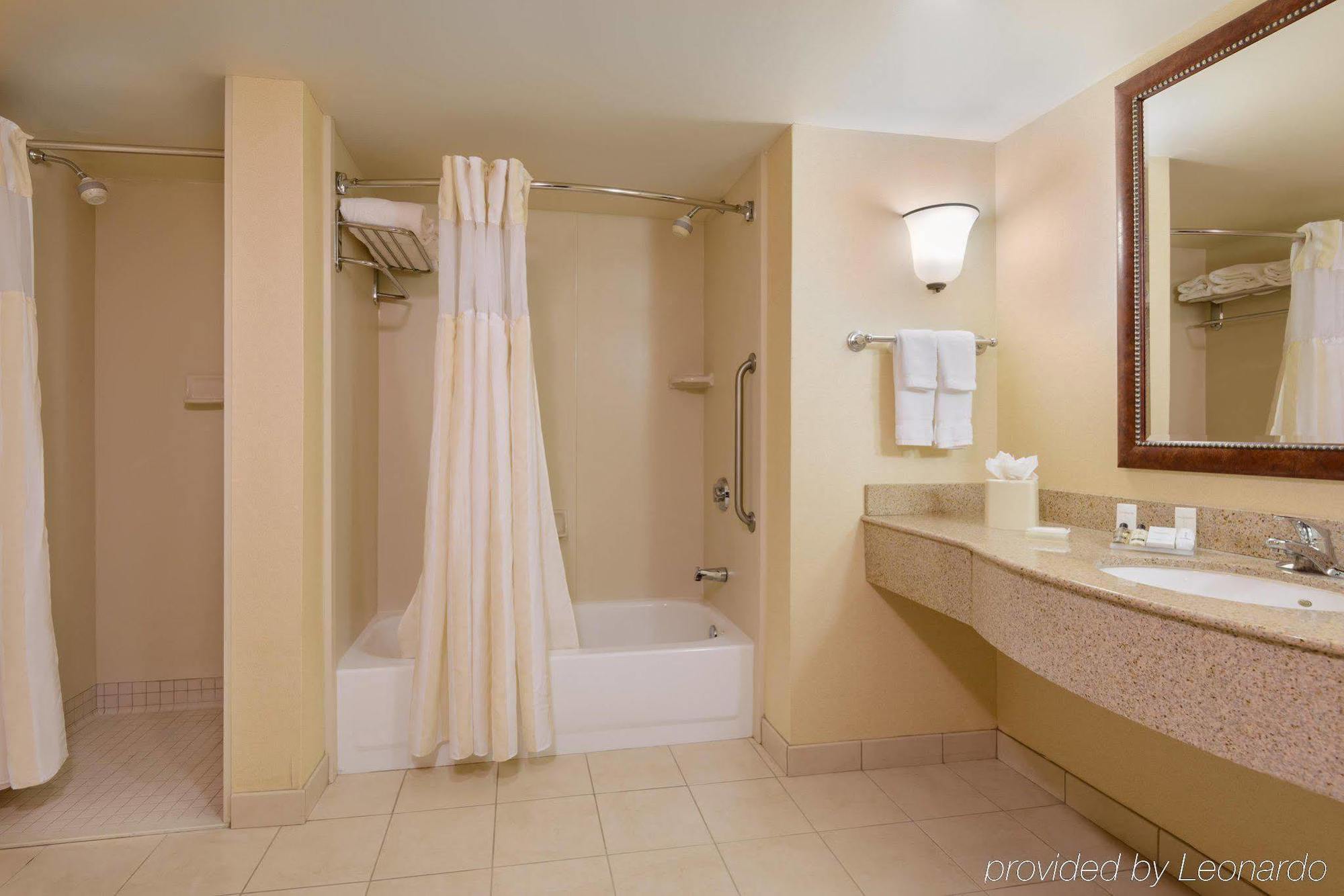Hilton Garden Richmond South/southpark Hotel