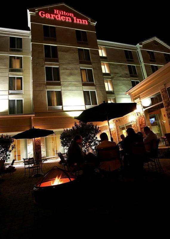 Hilton Garden Richmond South/southpark Hotel